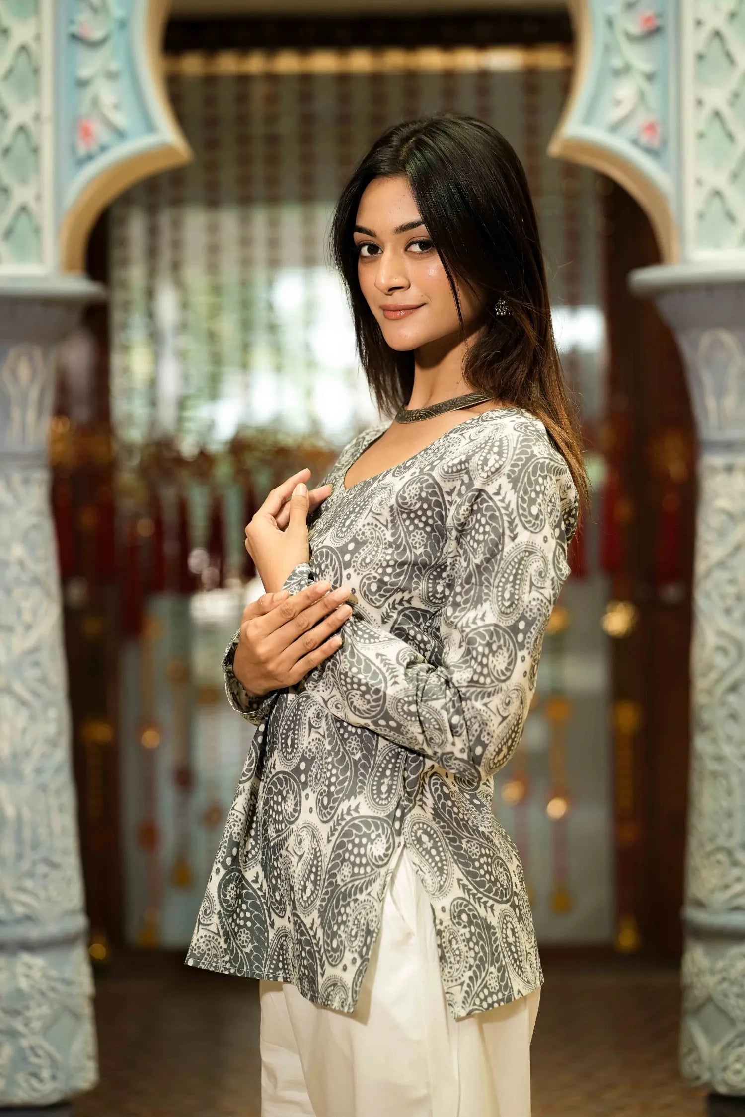 Grey Paisley Printed Long Sleeve Kurti