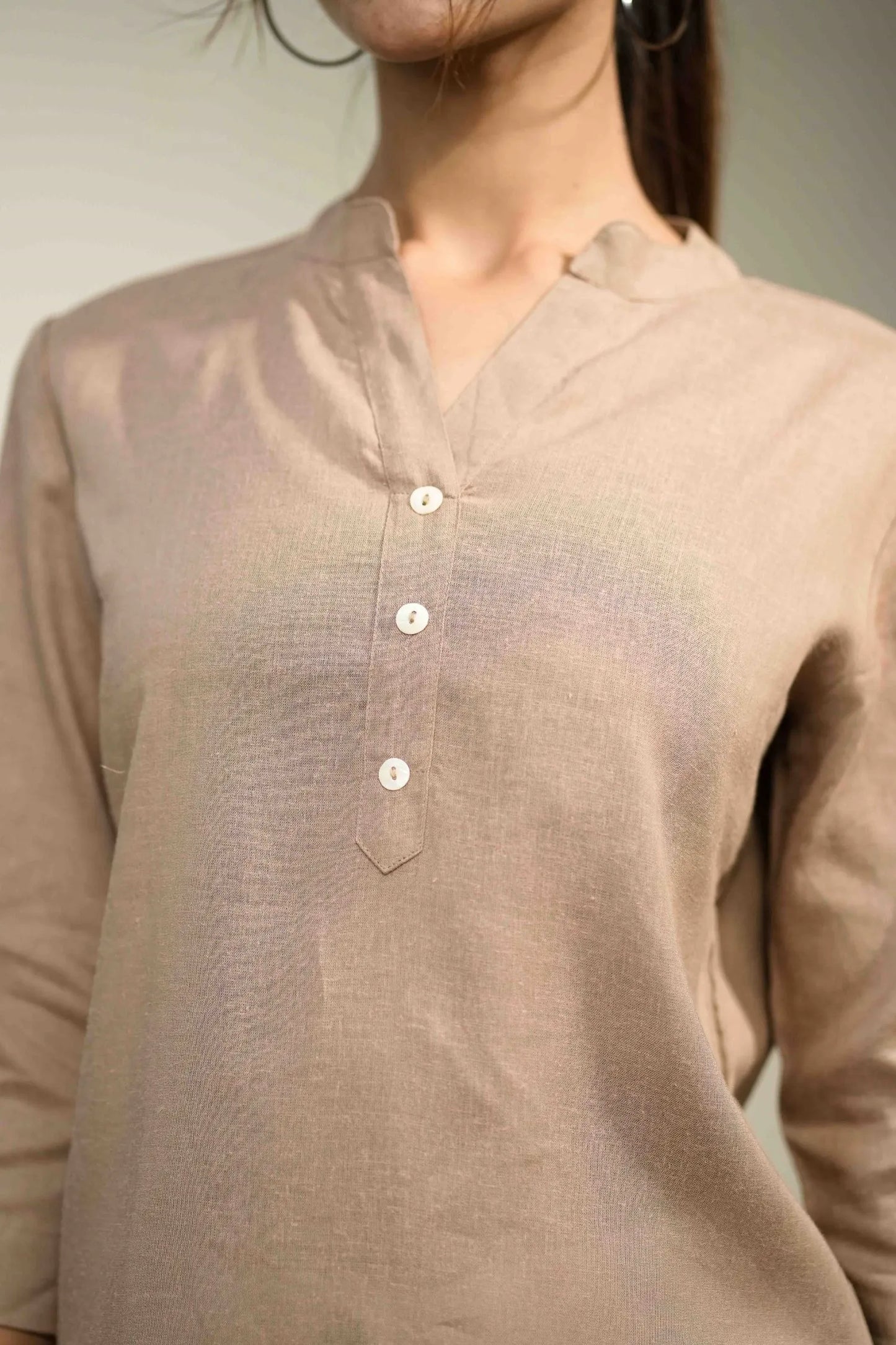 Women’s Brown Cotton-Linen Short Kurta