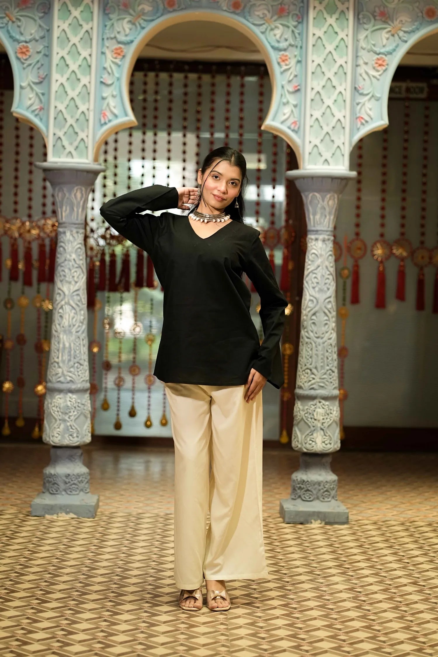 Black Solid Full Sleeve Kurti