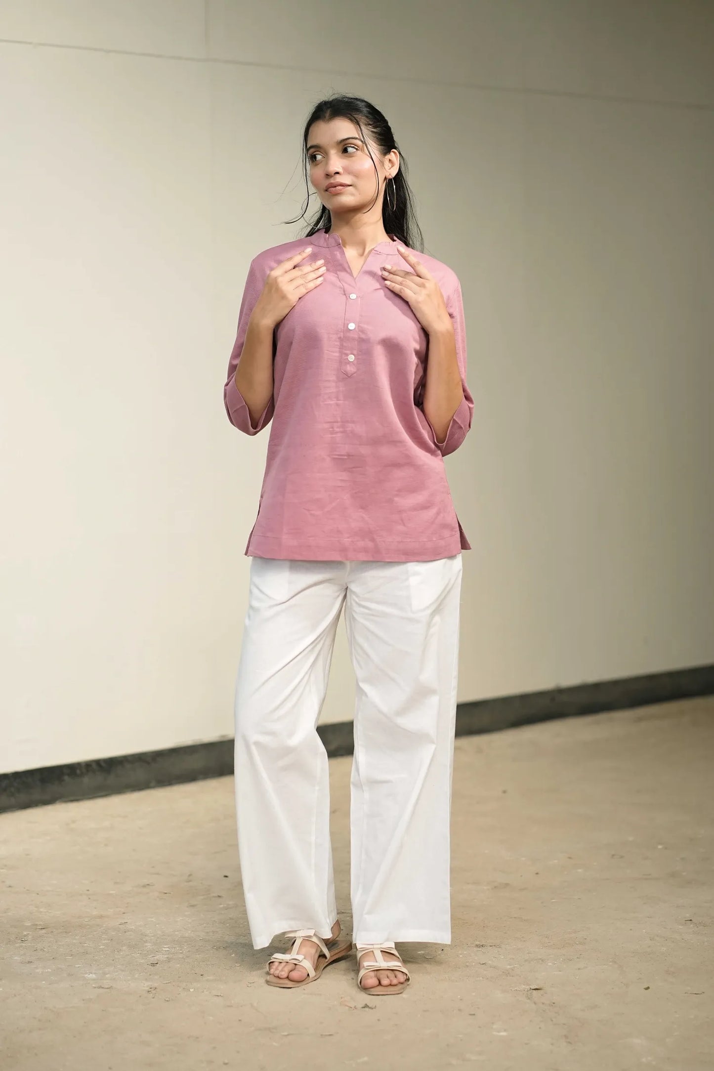 Women’s Pink Cotton-Linen Short Kurta