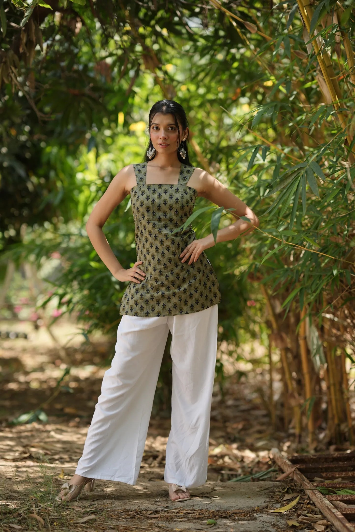 Olive Green Buta Sleeveless Corset Kurti