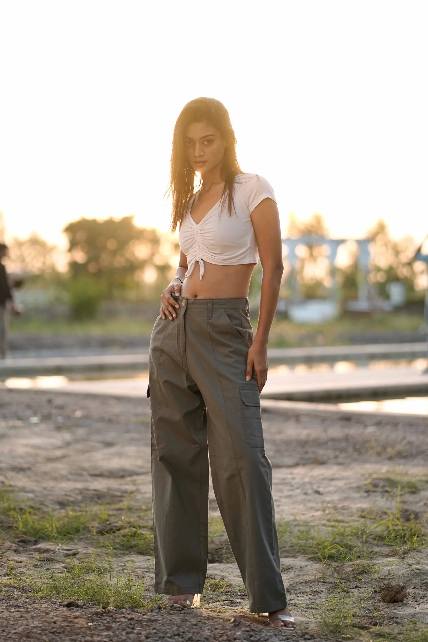 Women’s High-Waist Straight Fit Utility Cargo Pants Olive Green