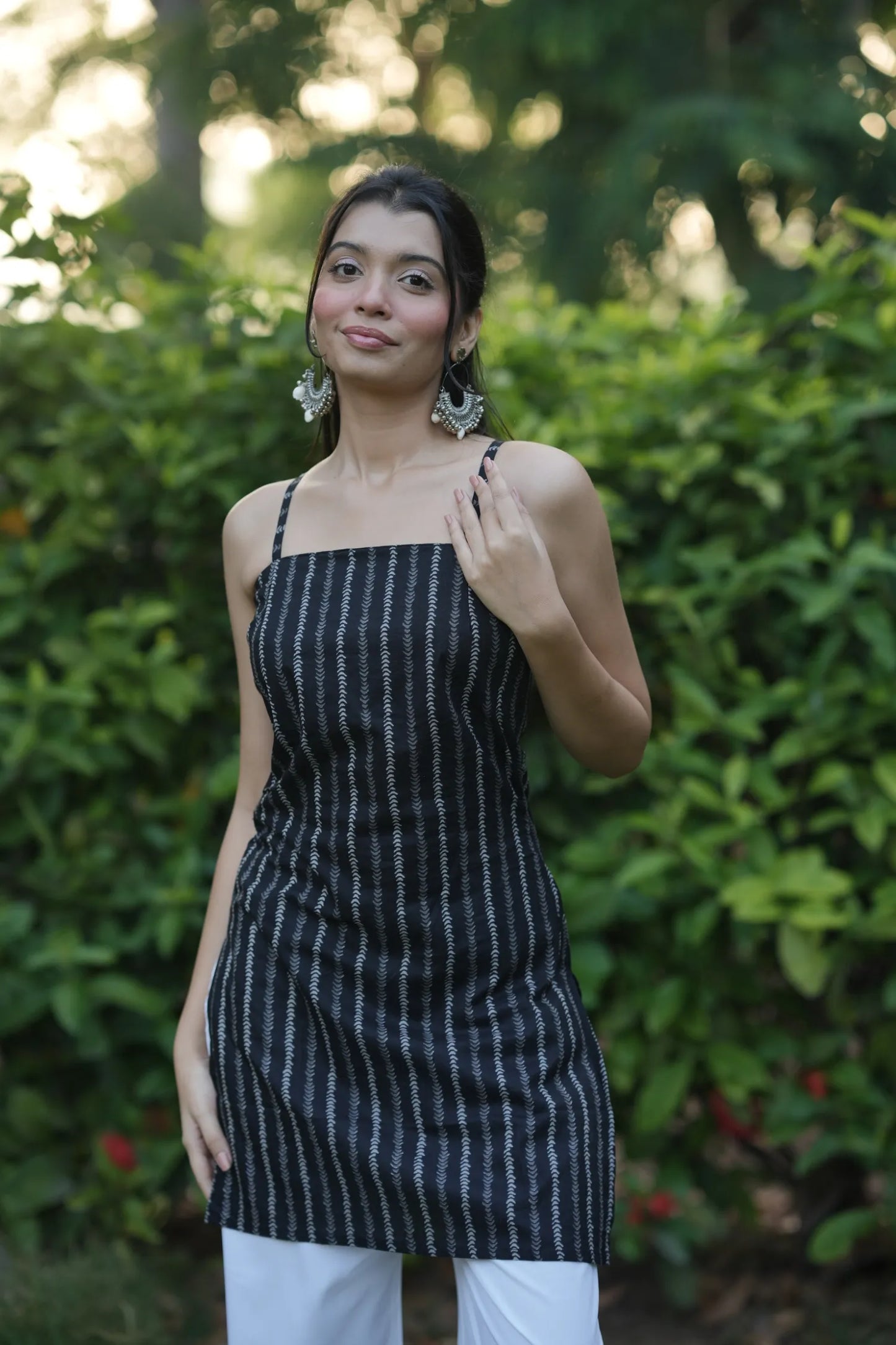 Black Vertical Pattern Corset Kurti