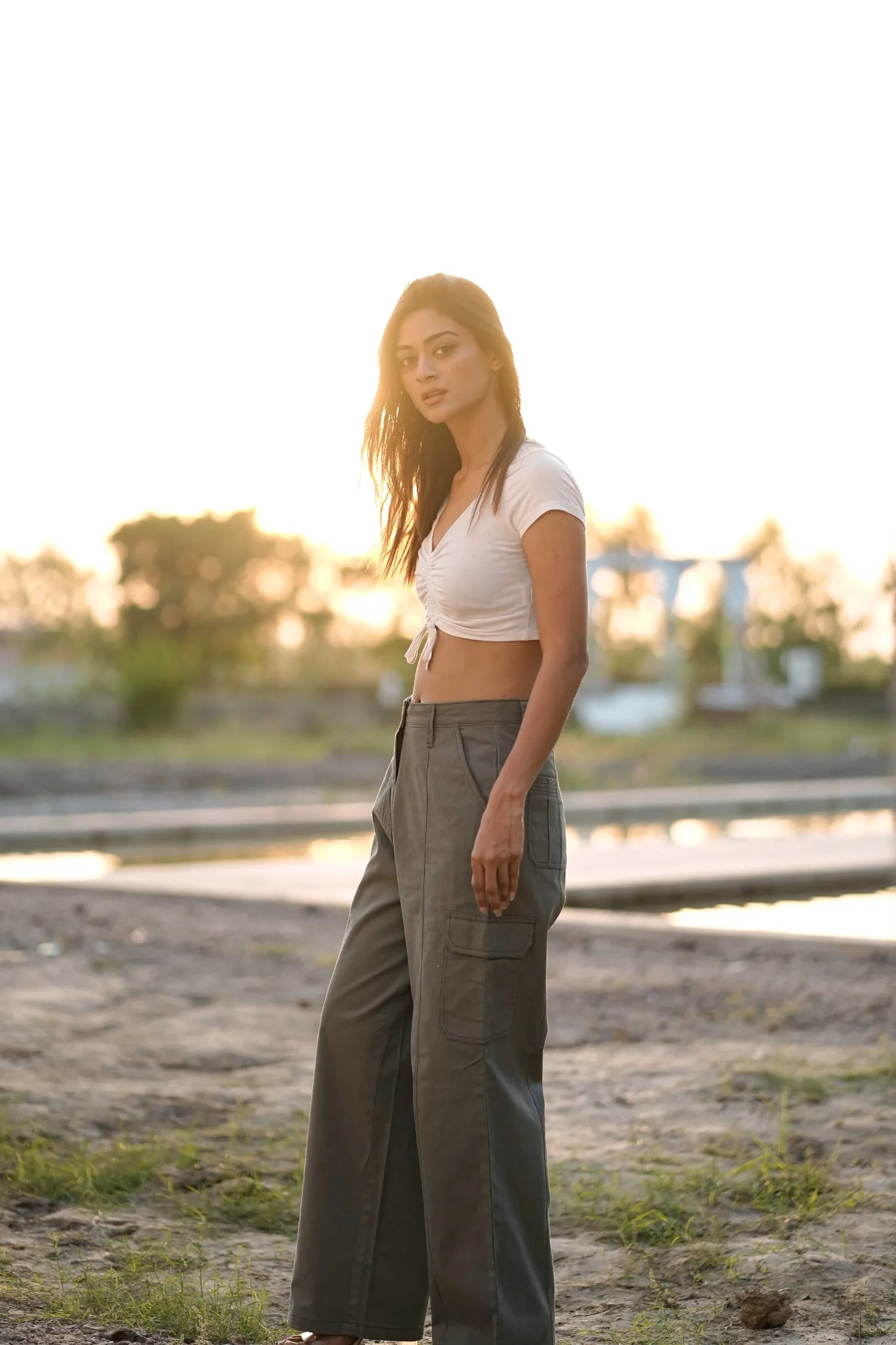 Women’s High-Waist Straight Fit Utility Cargo Pants Olive Green