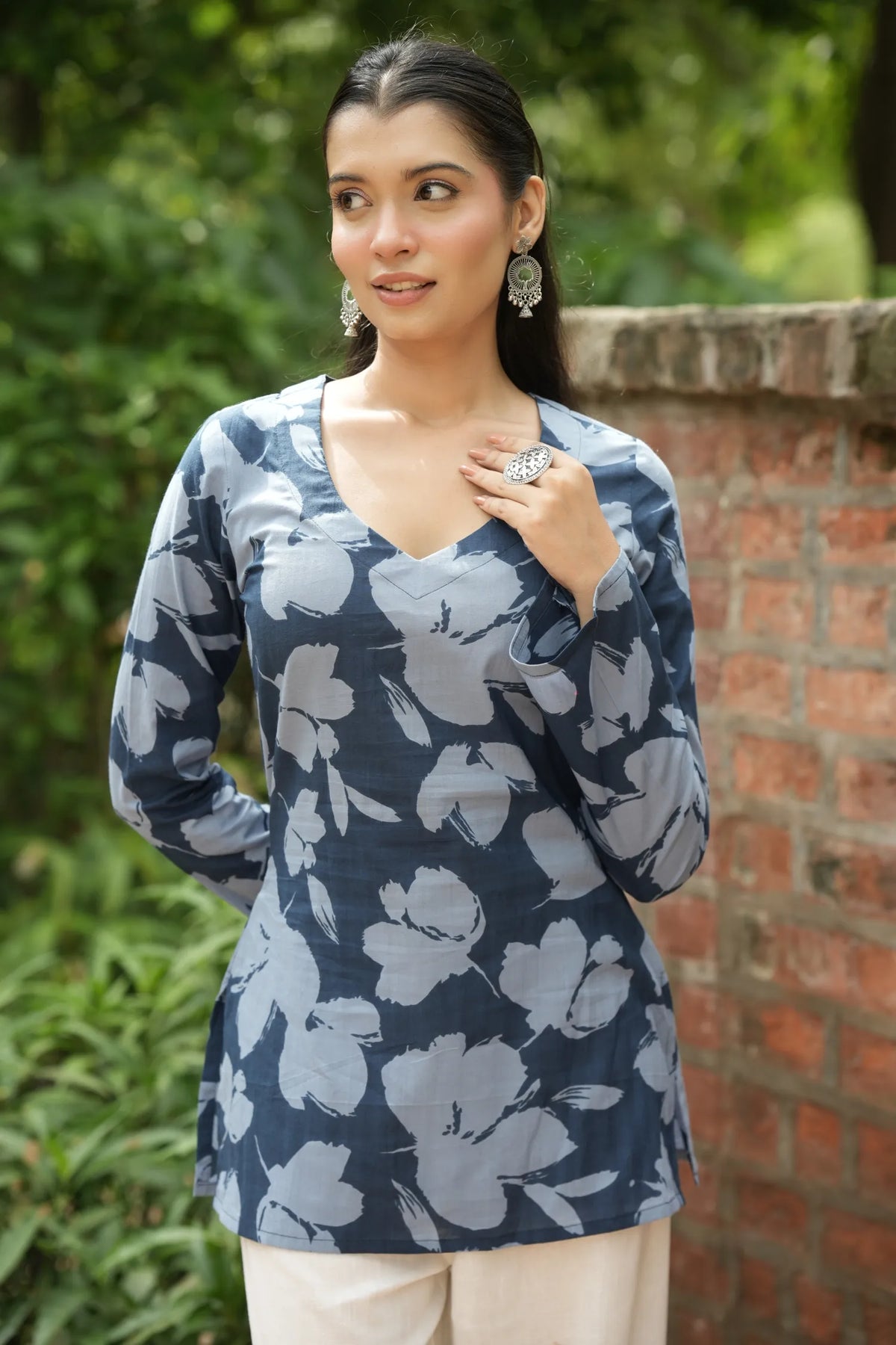 Blue Floral Print Bell Sleeve Kurti