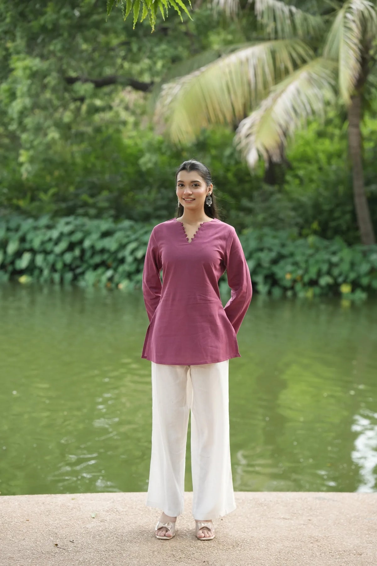 Mauve Pink Solid Lupi Kurti