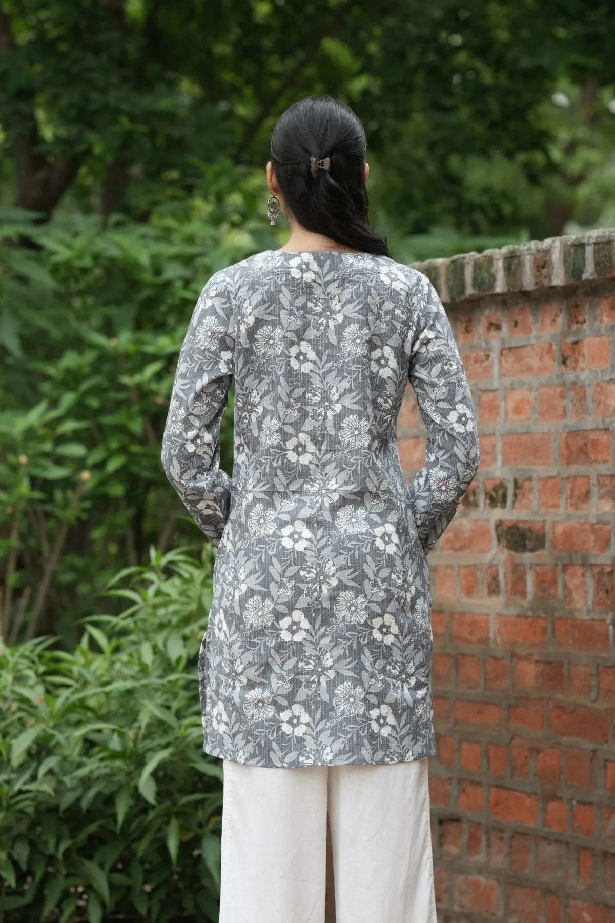 Grey White Floral Print Kurti