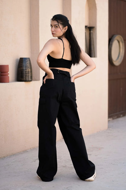 Women’s Wide-Leg Cargo Pants with Back Belt Black