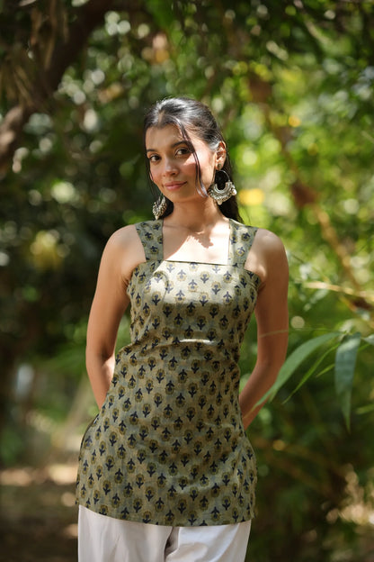 Olive Green Buta Sleeveless Corset Kurti