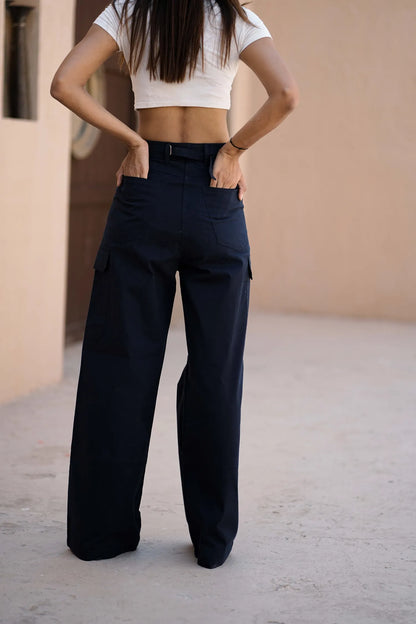 Women’s Wide-Leg Cargo Pants with Back Belt Navy
