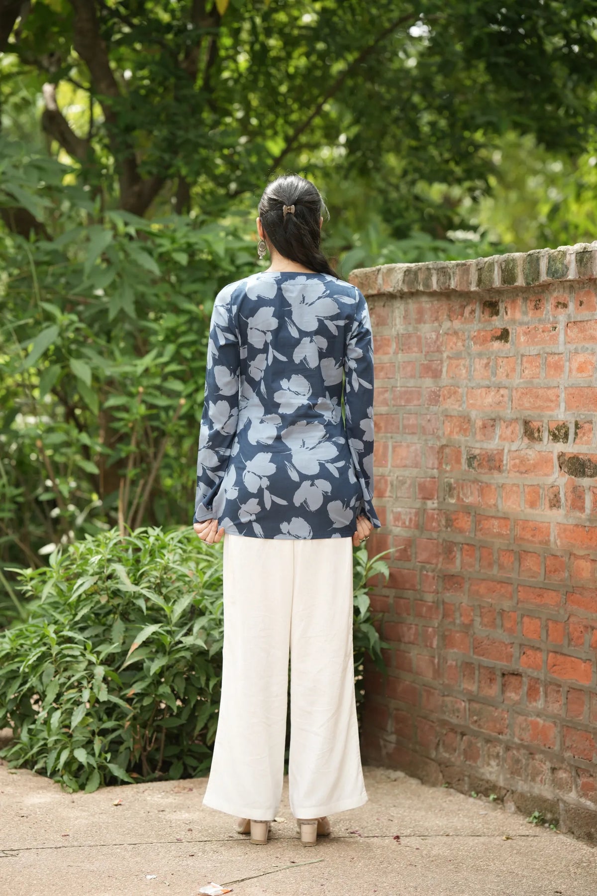 Blue Floral Print Bell Sleeve Kurti
