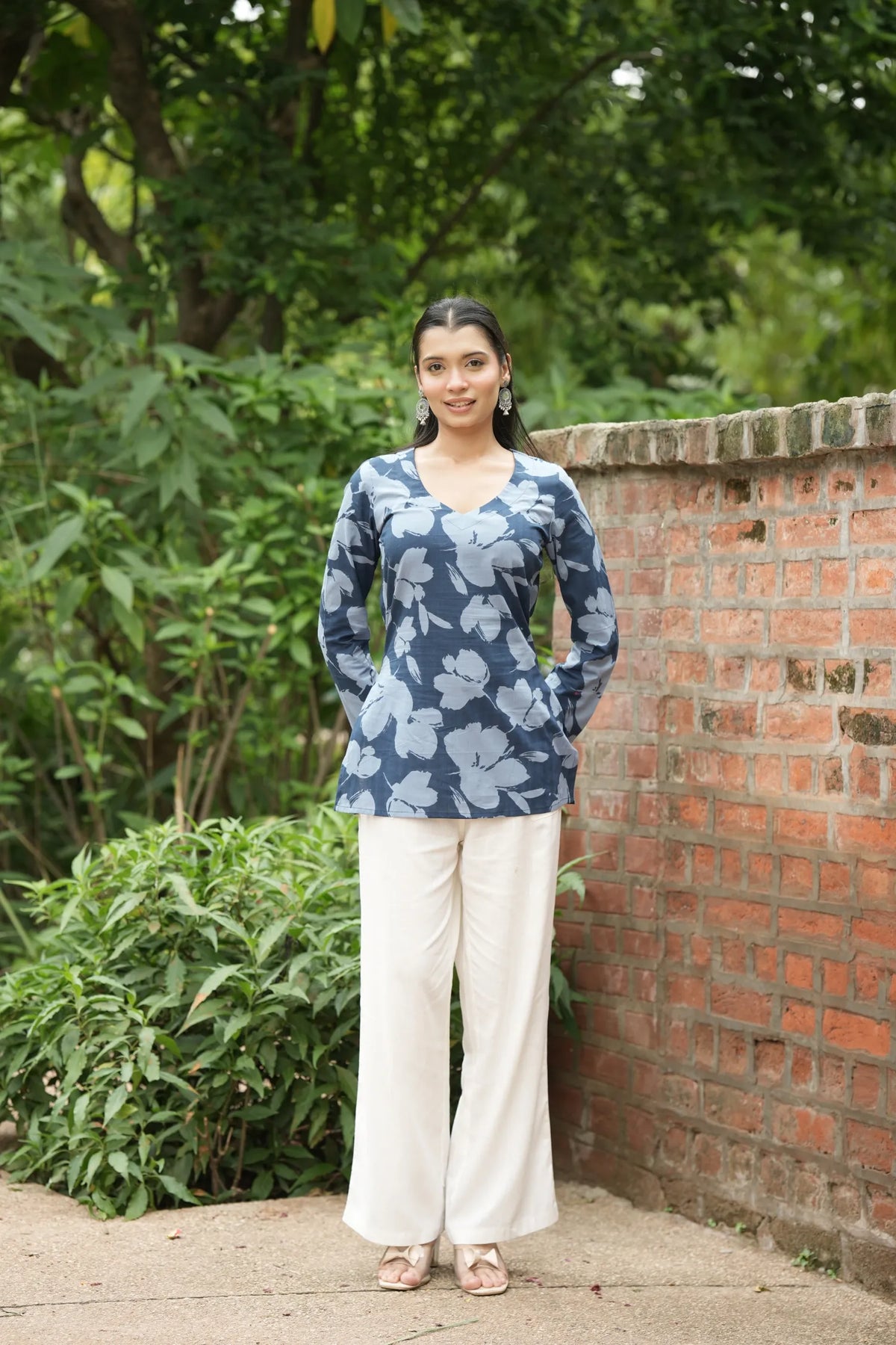 Blue Floral Print Bell Sleeve Kurti
