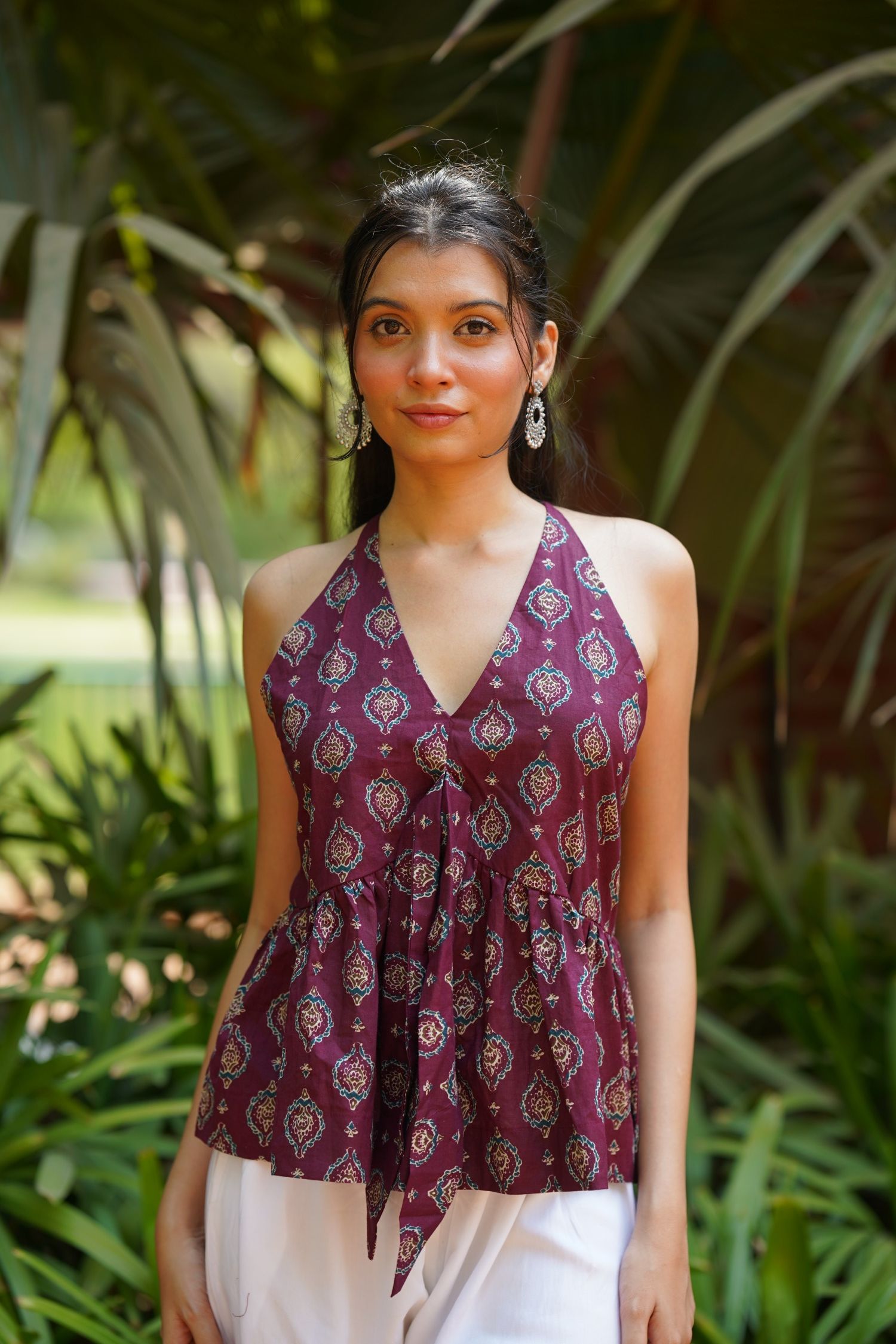 Wine Buta Print Top