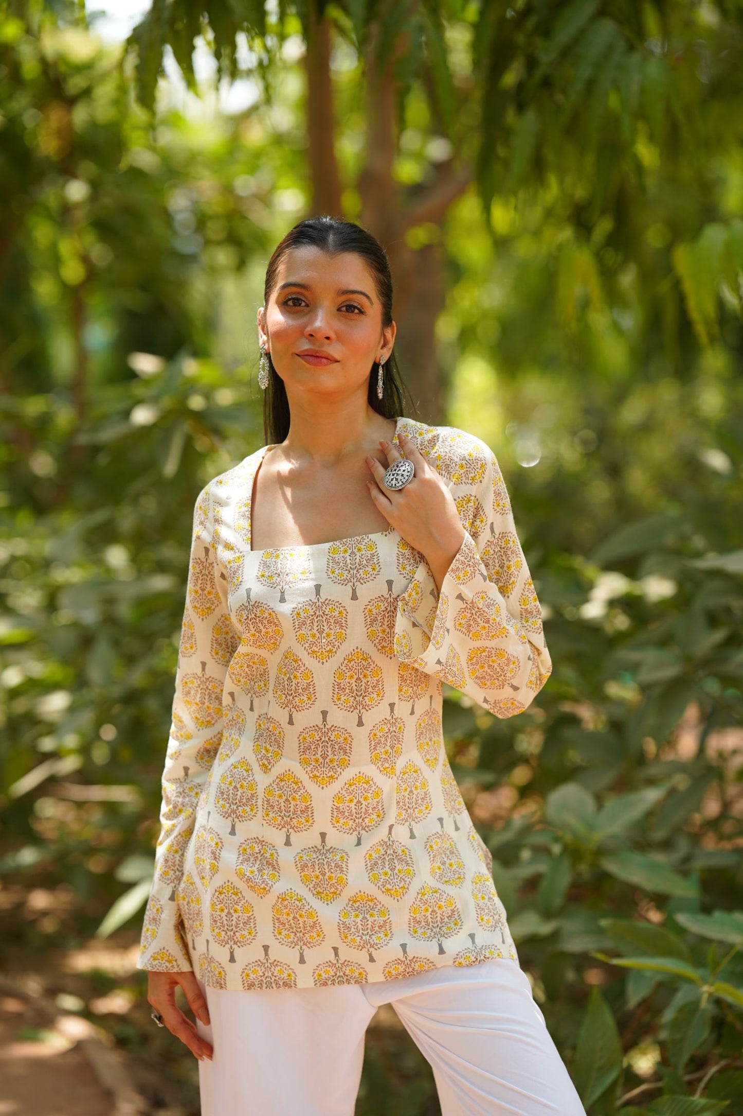 Cream Buta Print Bell Sleeve Kurti