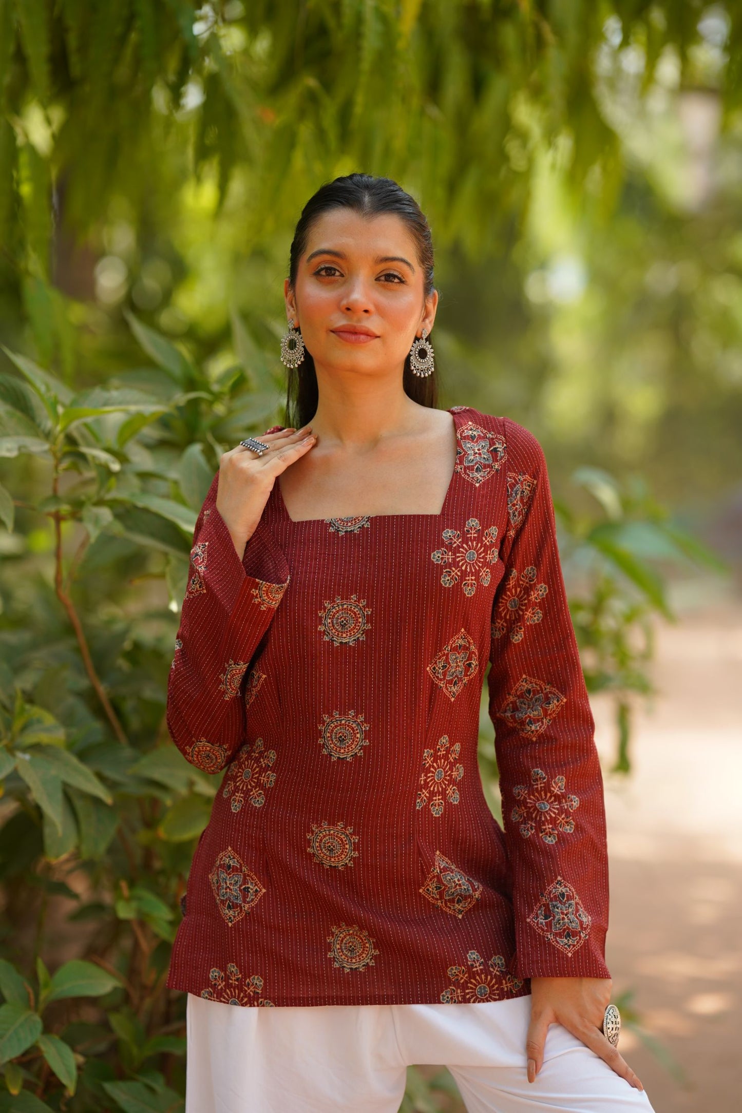 Red Buta Print Bell Sleeve Kurti