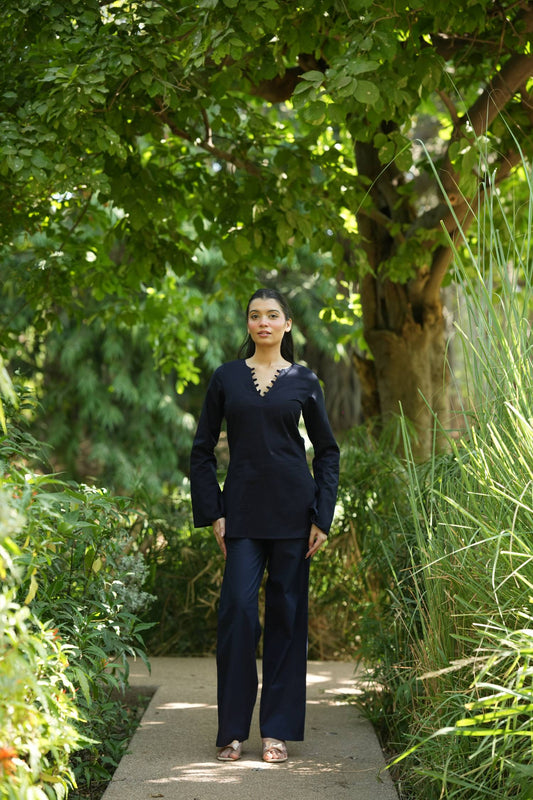Navy Blue Solid V-Neck Kurti with Cotton Pants
