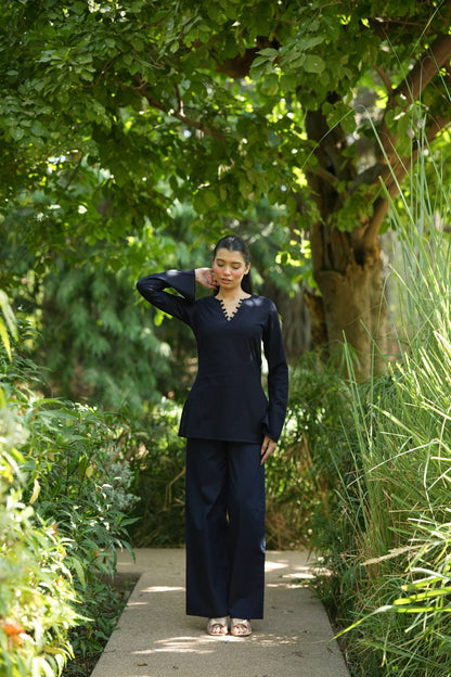 Navy Blue Solid V-Neck Kurti with Cotton Pants
