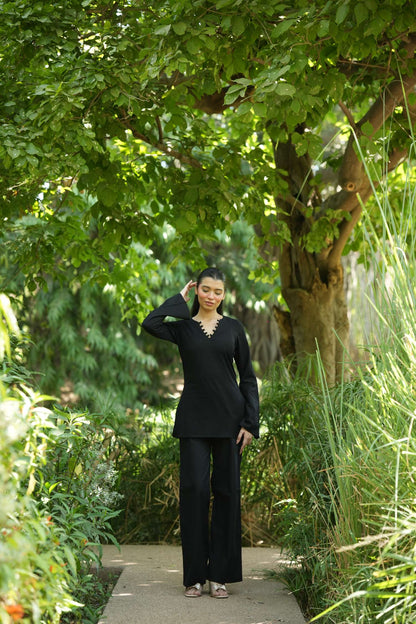 Black Solid V-Neck Kurti with Cotton Pants