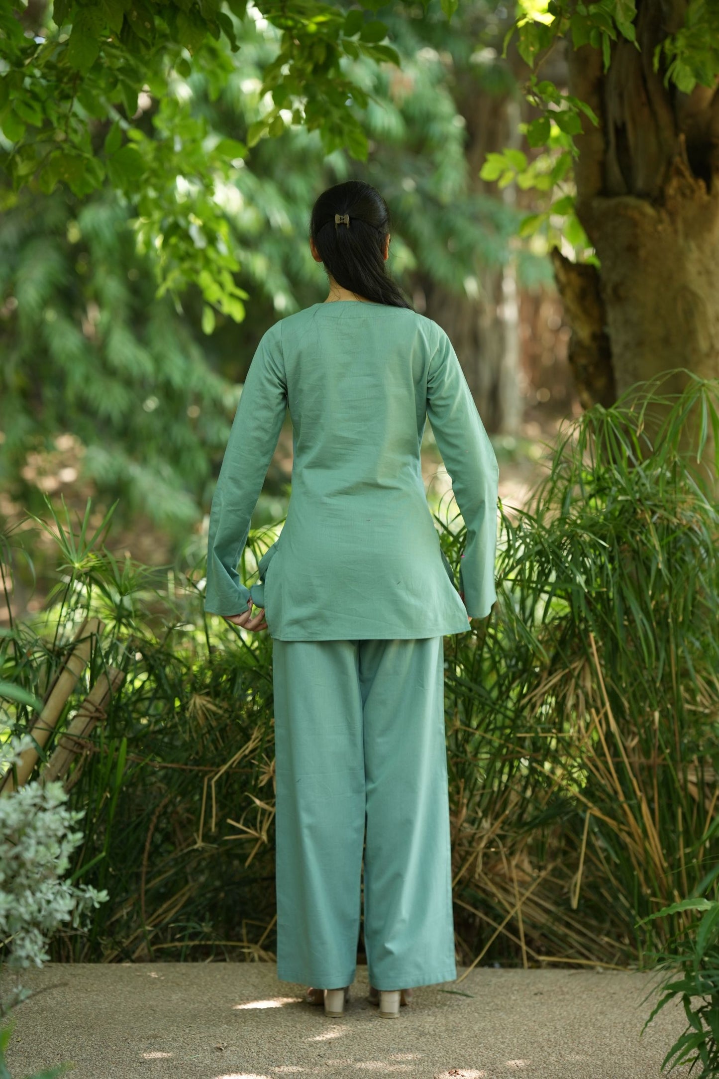 Green Solid V-Neck Kurti with Cotton Pants