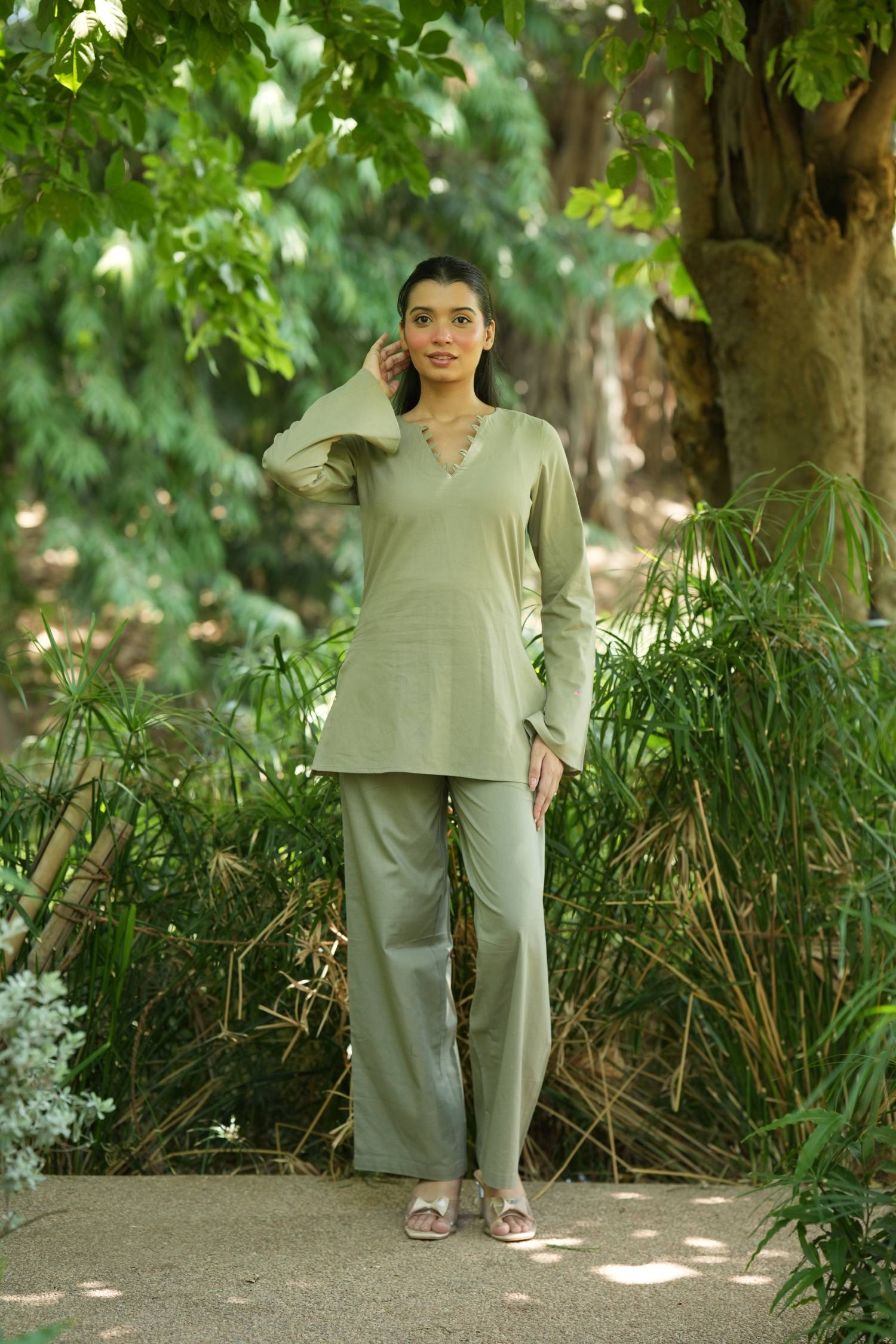 Olive Grey Solid V-Neck Kurti with Cotton Pants