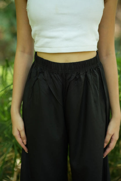 Black Solid Palazzo Pants