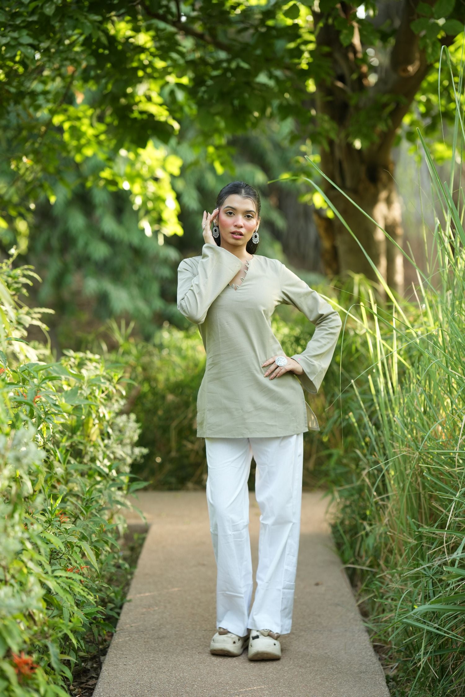 Olive Grey Solid Lupi Kurti