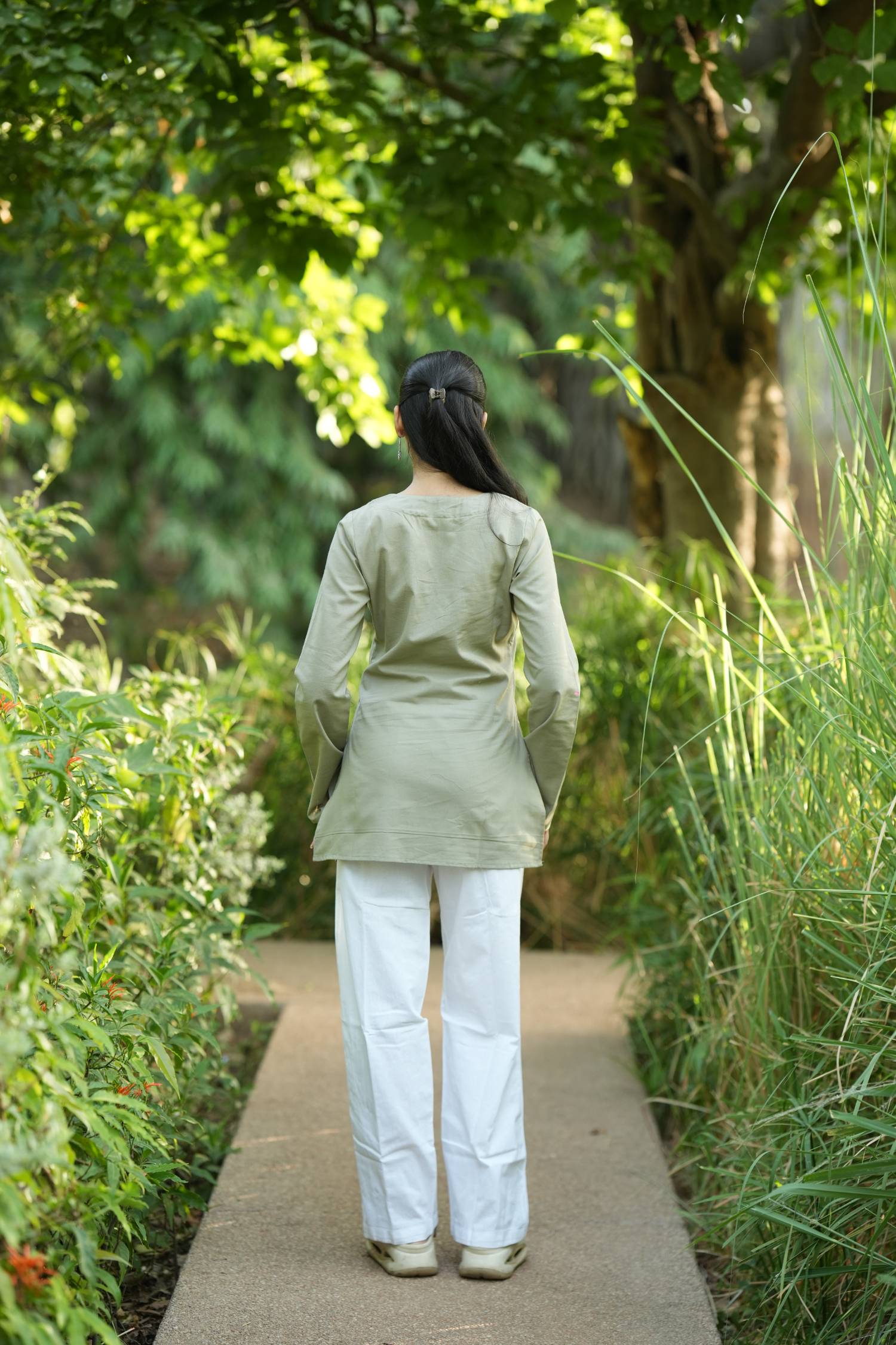 Olive Grey Solid Lupi Kurti