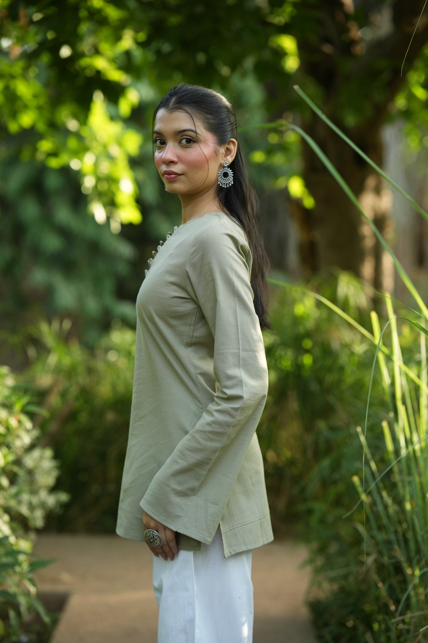 Olive Grey Solid Lupi Kurti