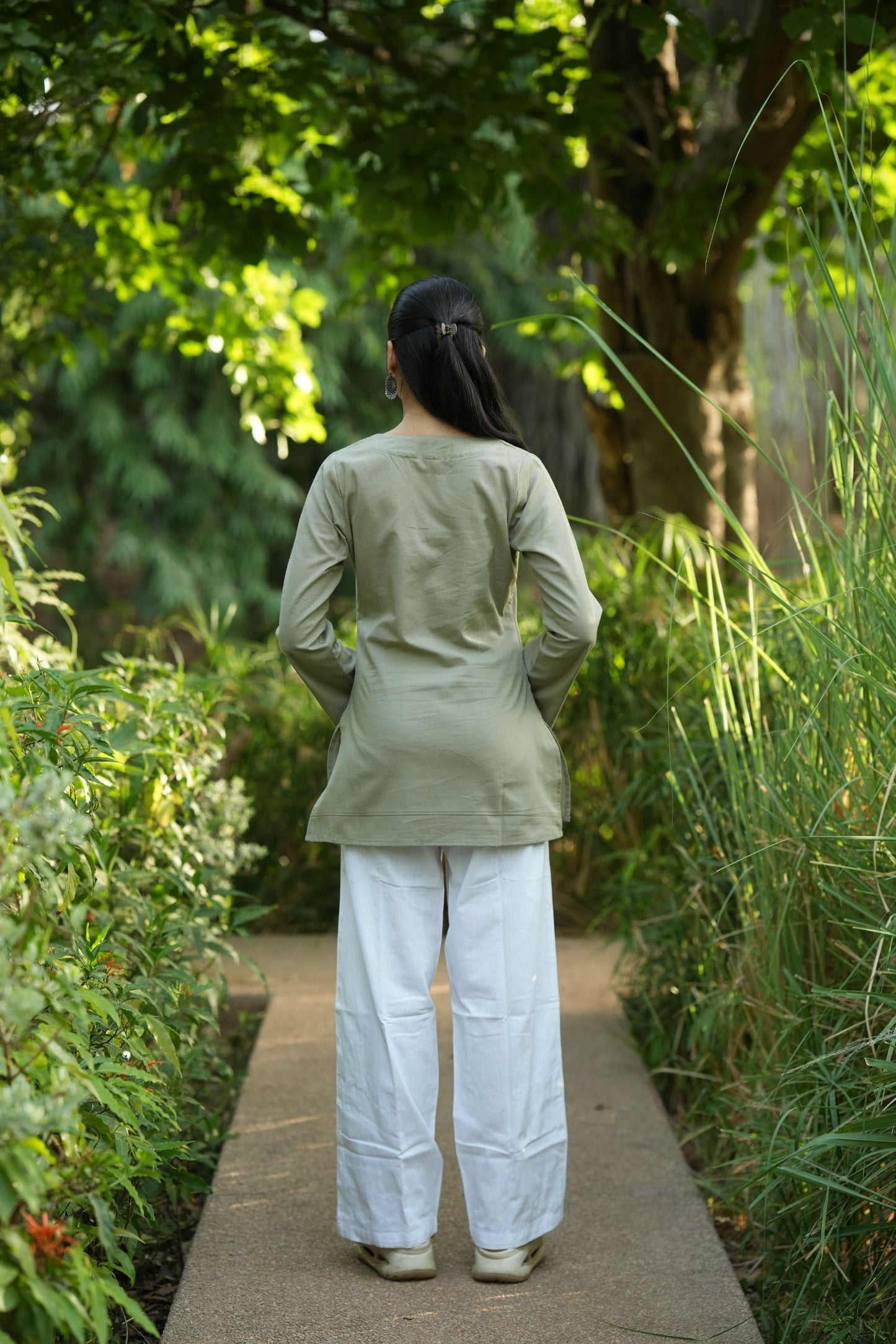 Olive Grey Solid Lupi Kurti