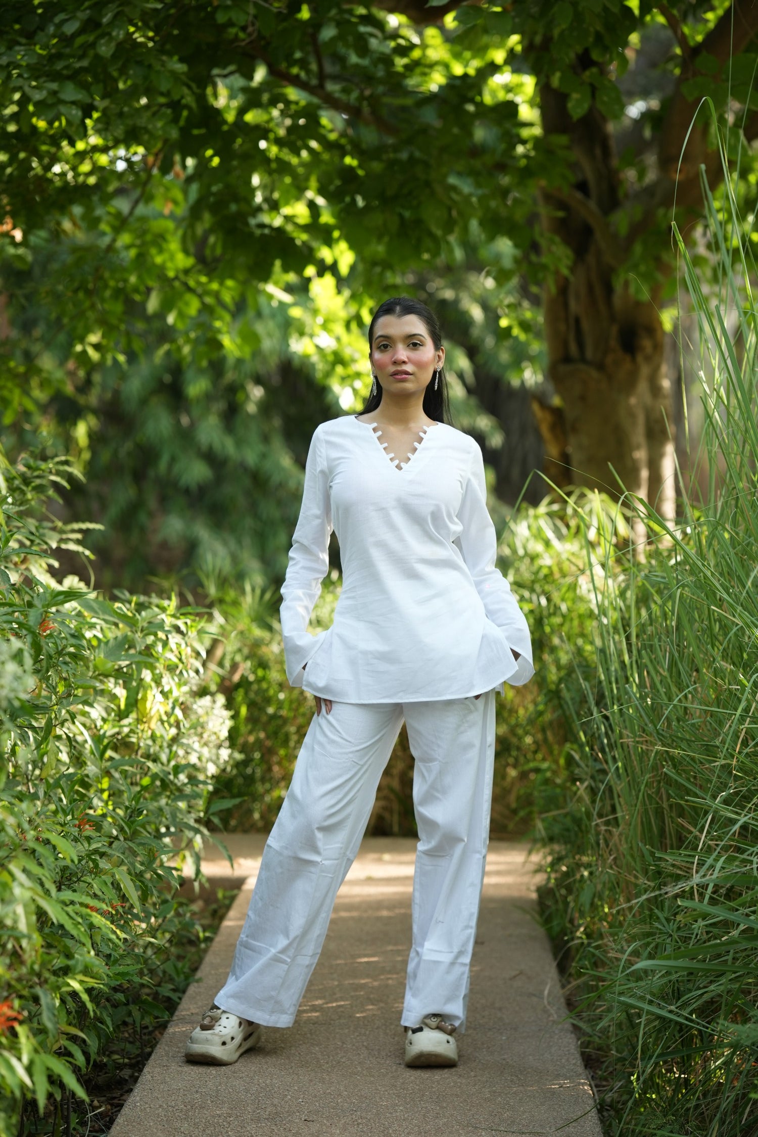 White Solid V-Neck Kurti with Cotton Pants