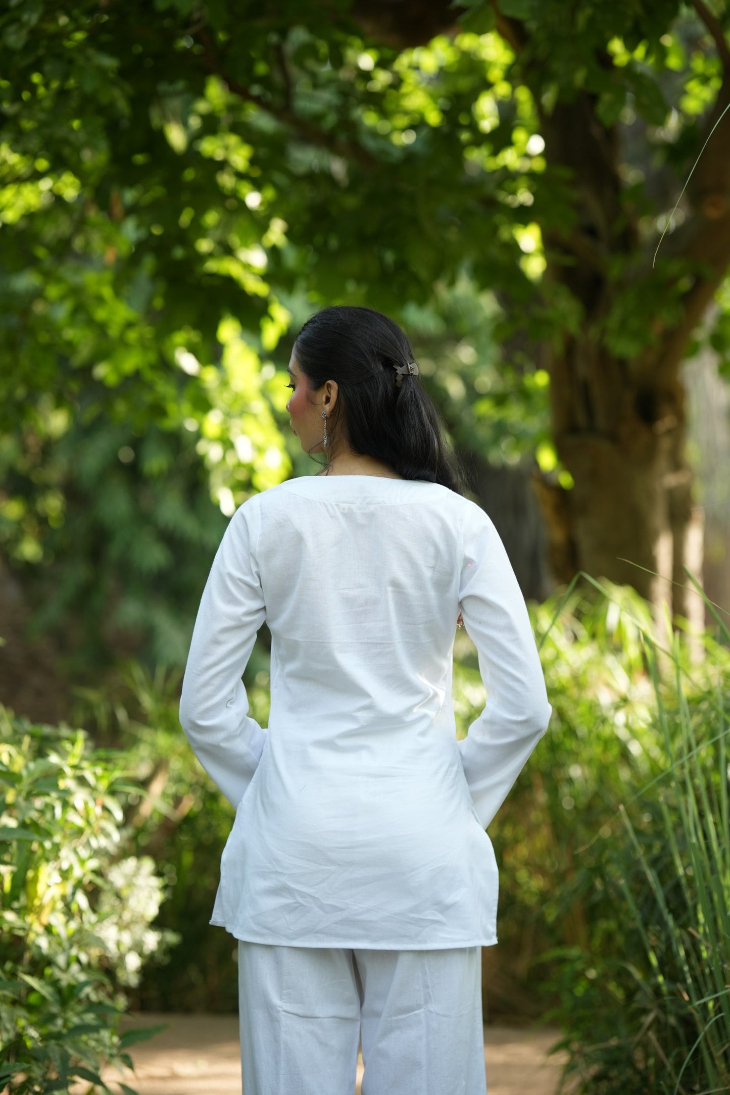 White Solid V-Neck Kurti with Cotton Pants