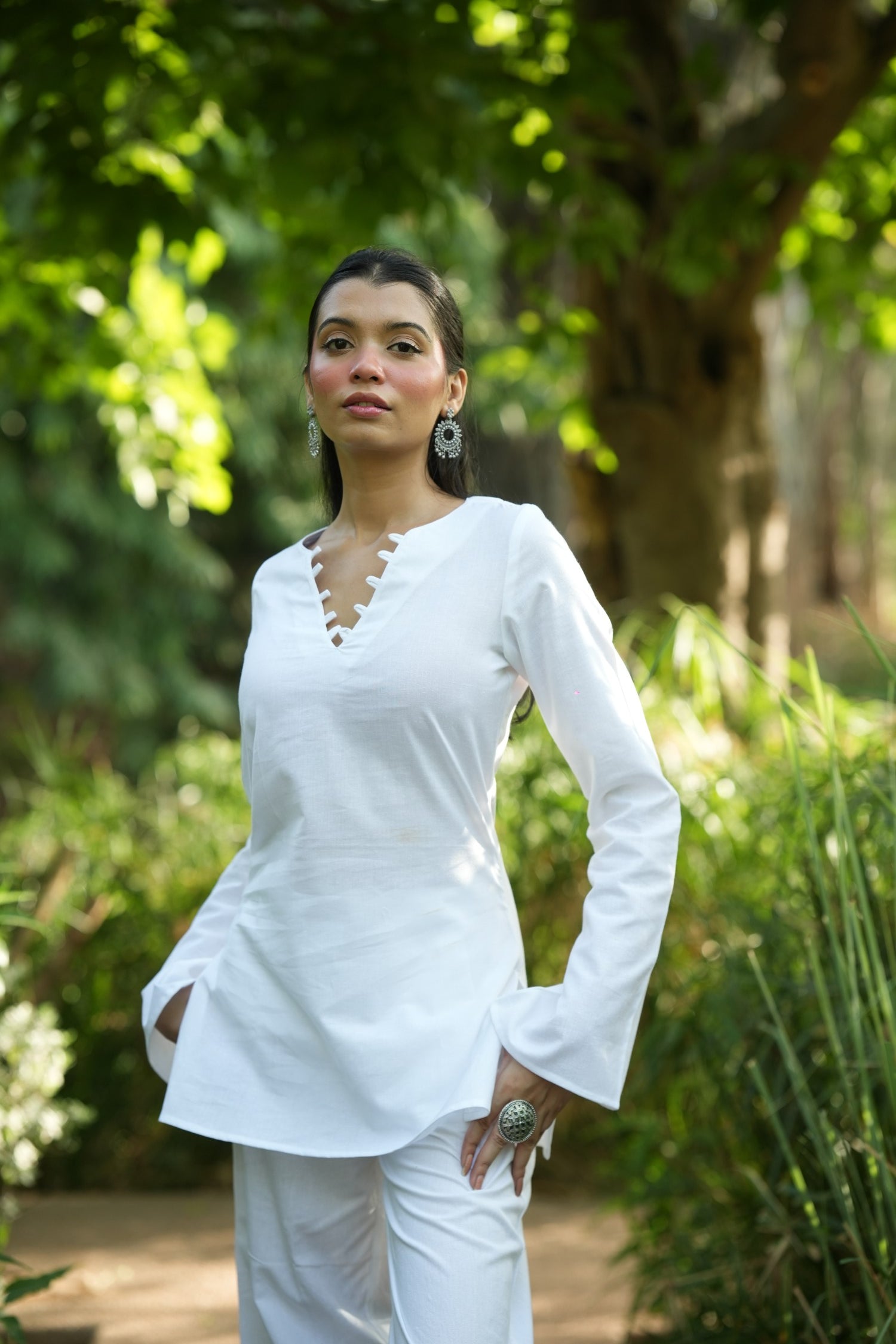White Solid V-Neck Kurti with Cotton Pants