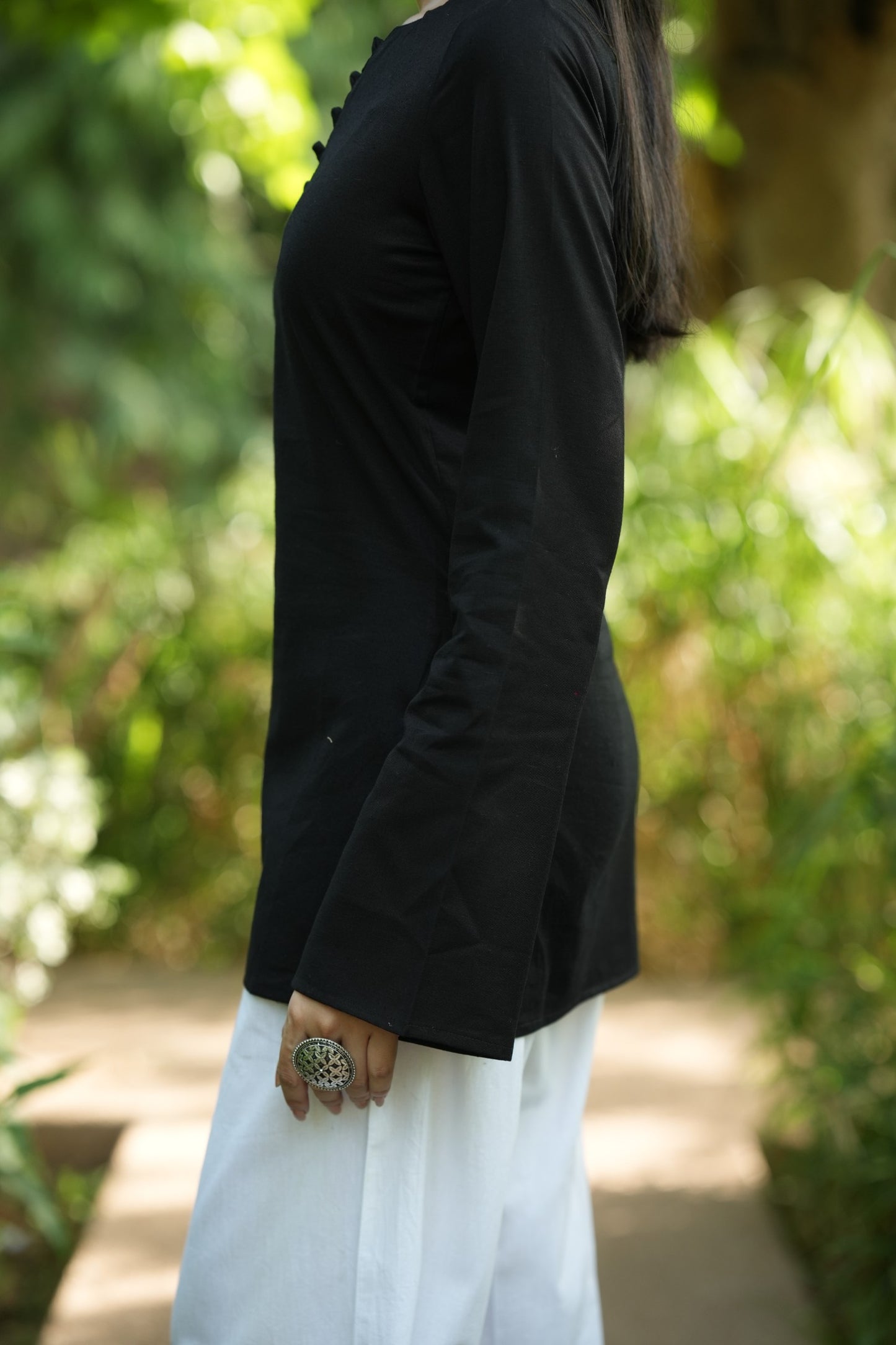 Black Solid Lupi Kurti