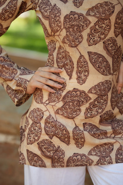 Beige Brown Leaf Print V-Neck Kurti