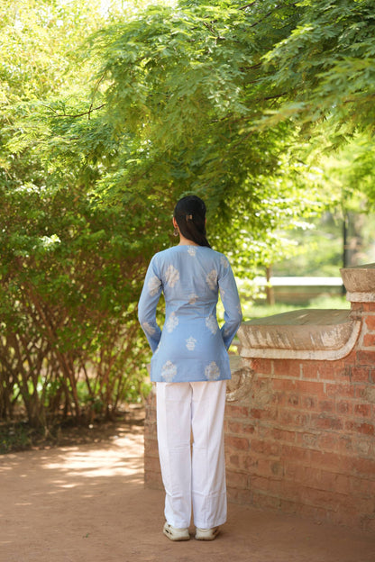 Blue Buta Print Bell Sleeve Kurti