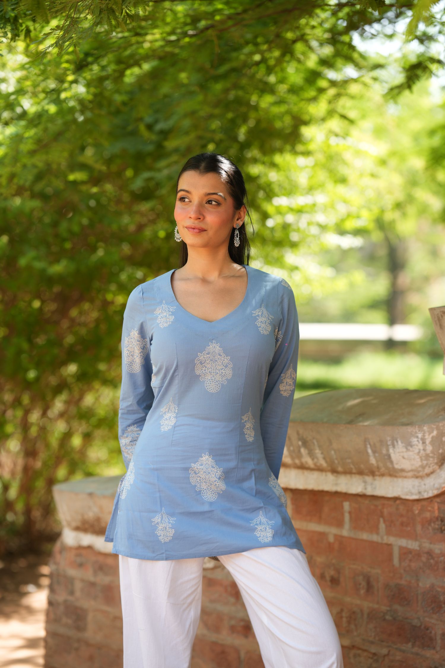 Blue Buta Print Bell Sleeve Kurti