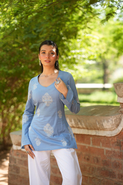Blue Buta Print Bell Sleeve Kurti