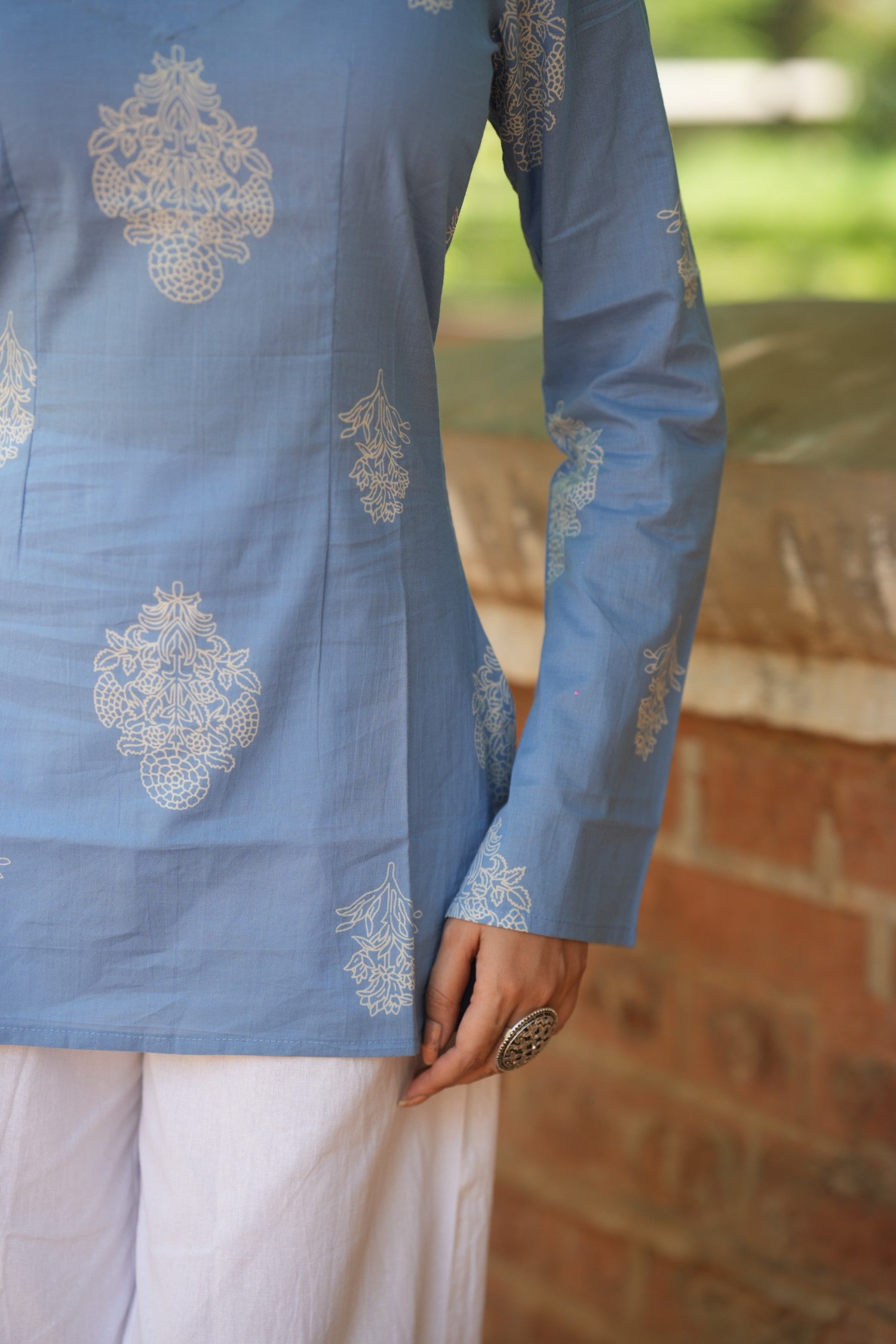 Blue Buta Print Bell Sleeve Kurti